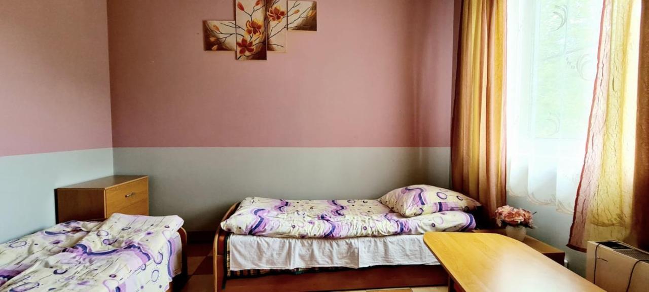 Gosciniec Hotel Bobliwo Bagian luar foto