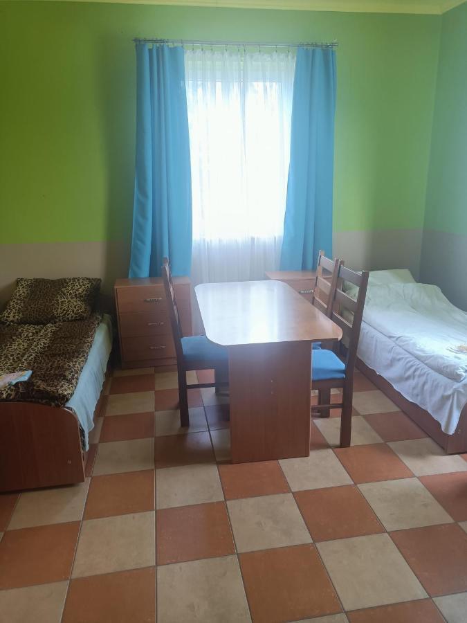Gosciniec Hotel Bobliwo Bagian luar foto