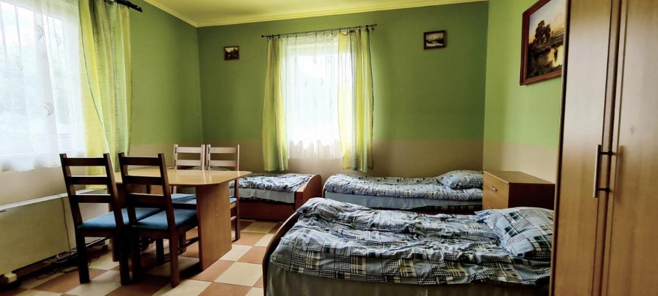 Gosciniec Hotel Bobliwo Bagian luar foto